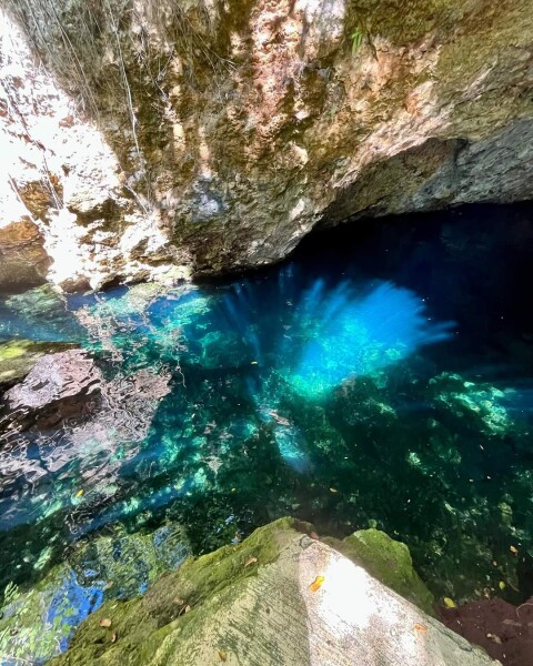 The blue water from 1 of the lakes in between the rocks